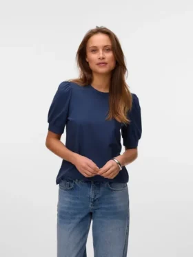 T-shirt Awkerry