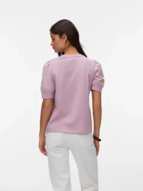T-shirt Awkerry
