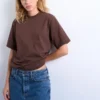 T-shirt Tsjulina