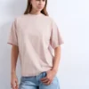 T-shirt Tsjulina