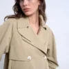 Trench-coat Tsmia