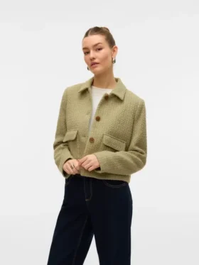 Veste Awnaoko