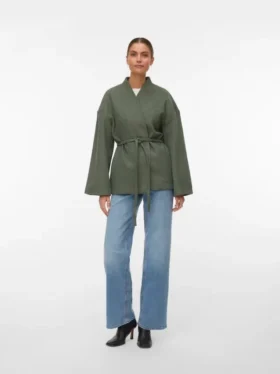 Veste Awsijina