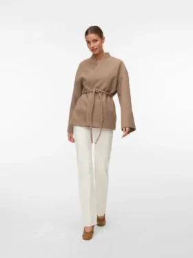 Veste Awsijina