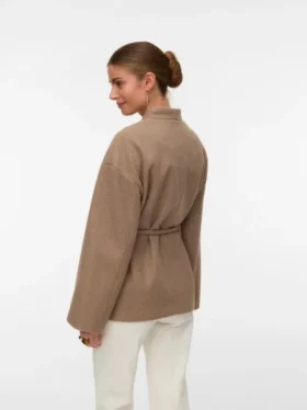Veste Awsijina