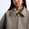Veste Tskitty