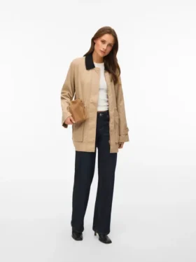 Veste Vmannika