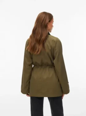 Veste Vmannika