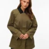 Veste Vmannika