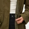 Veste Vmannika