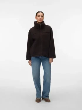 Veste Vmkarla