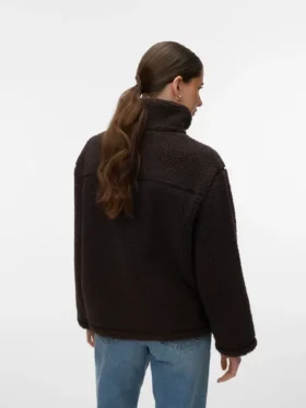Veste Vmkarla